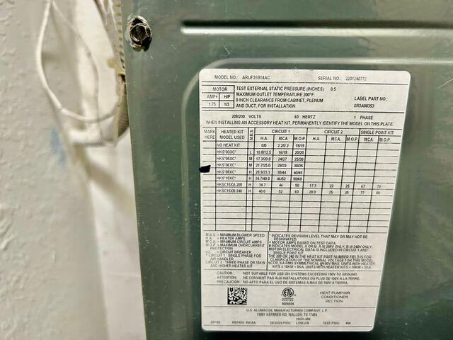 ROYAL WOODS CONDO - Residential