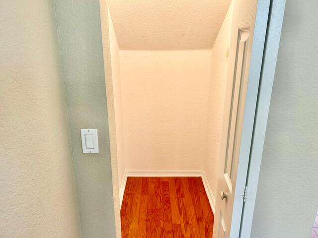 ROYAL WOODS CONDO - Residential