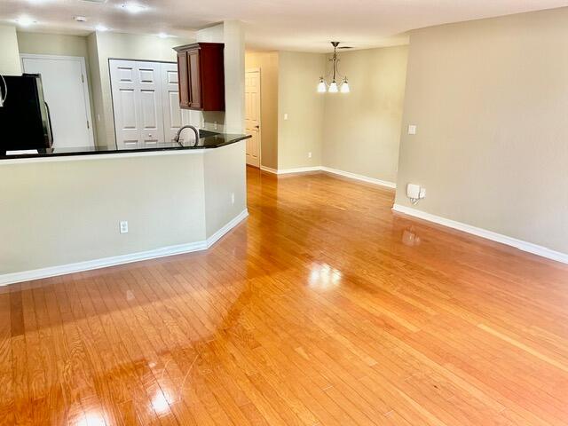 ROYAL WOODS CONDO - Residential