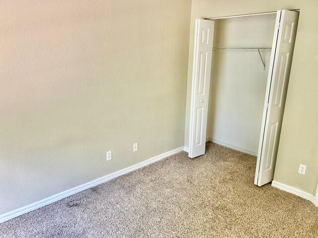 ROYAL WOODS CONDO - Residential