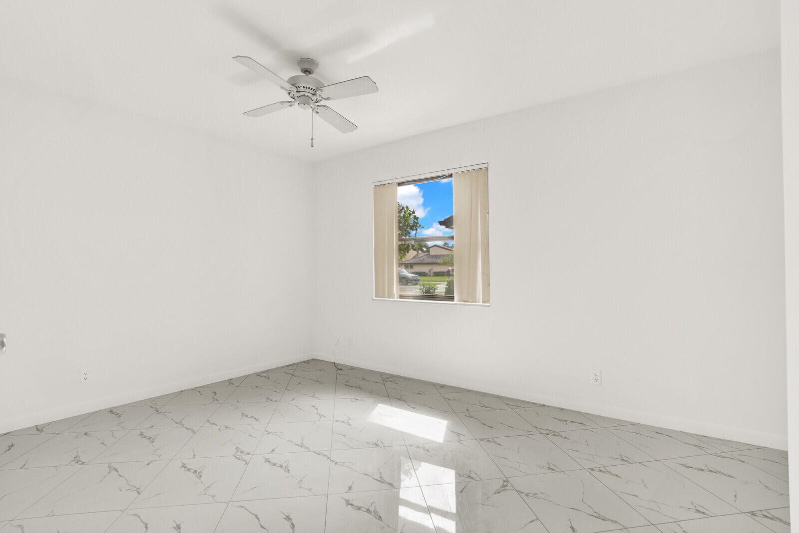 QUAIL MEADOW AT MARTIN DO - Residential