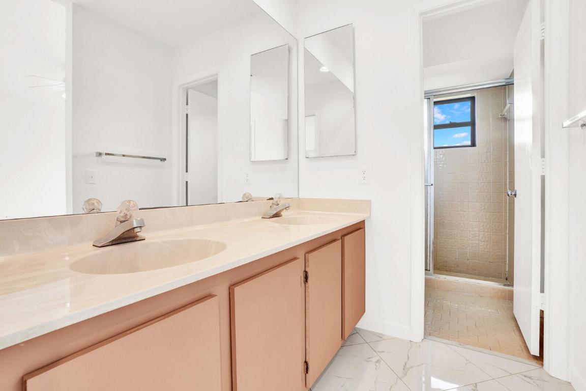 QUAIL MEADOW AT MARTIN DOWNS (AKA MARTIN DOWNS PLA - Residential