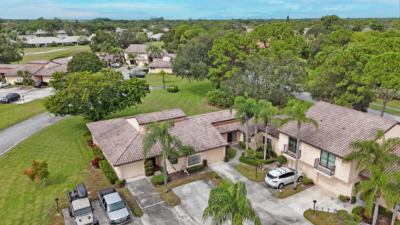 QUAIL MEADOW AT MARTIN DOWNS (AKA MARTIN DOWNS PLA - Residential
