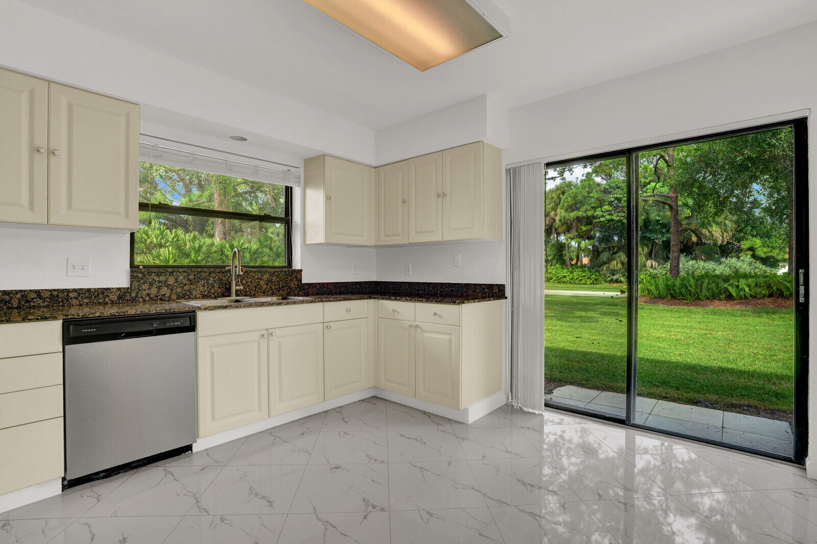 QUAIL MEADOW AT MARTIN DO - Residential