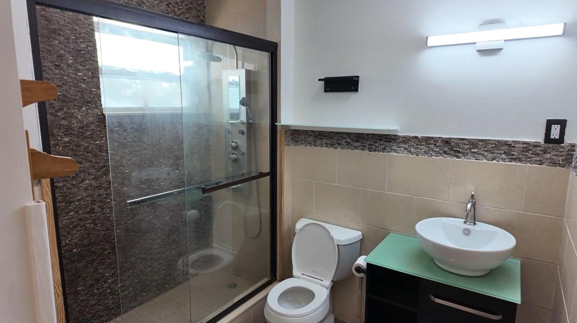 Bonnie Loch Sec 1 51-5 B - Residential Lease