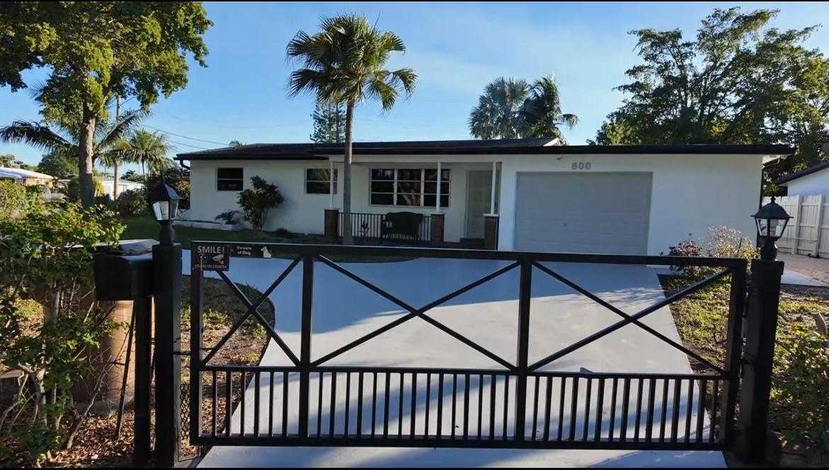 Bonnie Loch Sec 1 51-5 B - Residential Lease