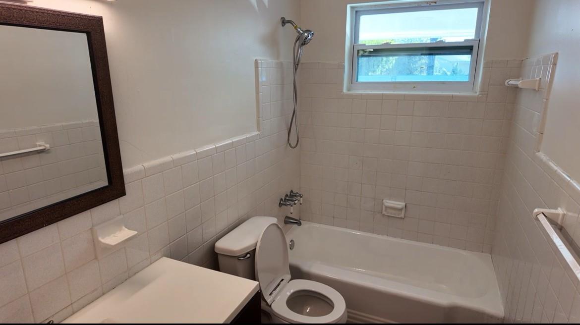 Bonnie Loch Sec 1 51-5 B - Residential Lease