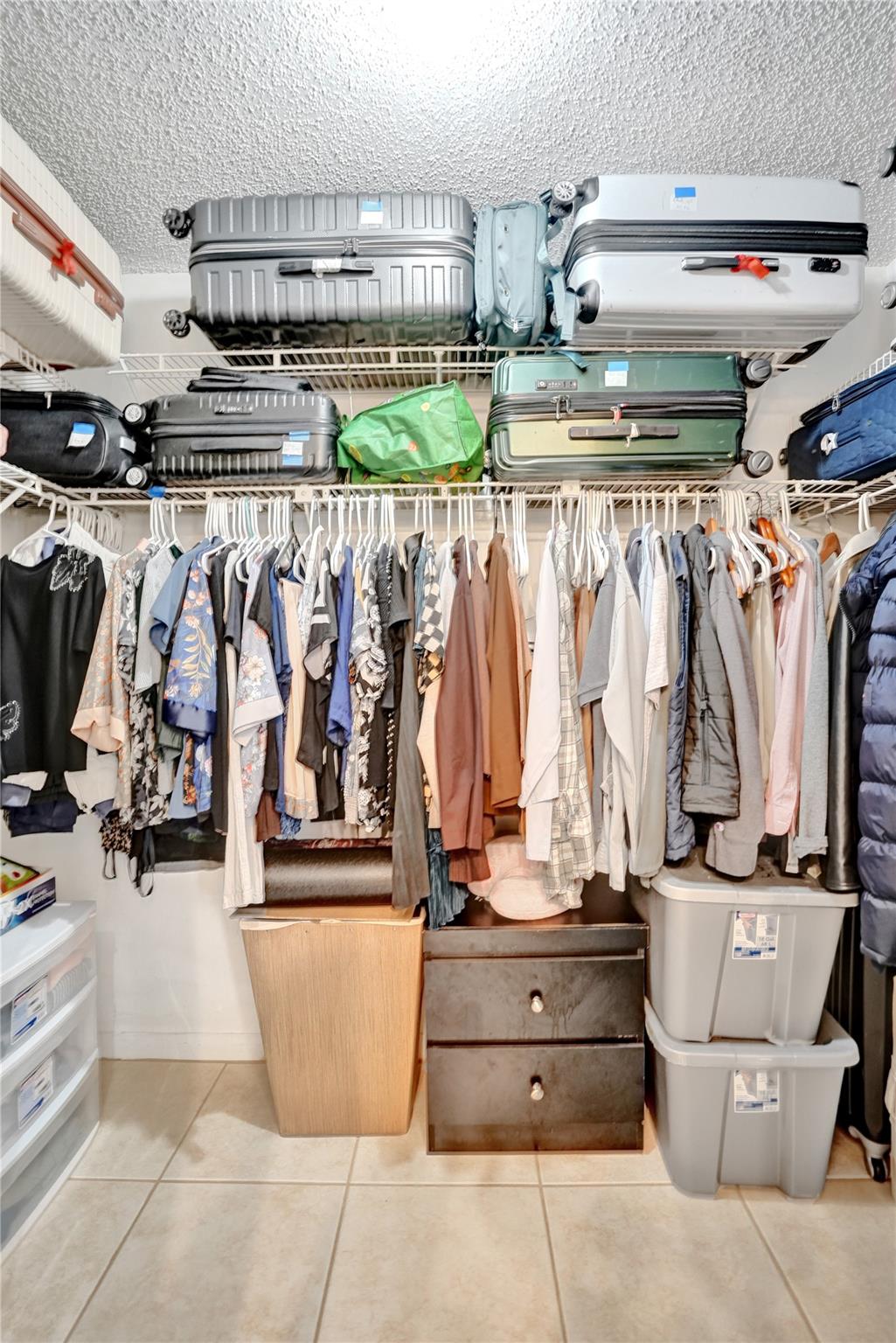 MEADOWS OF CRYSTAL LAKE - Residential