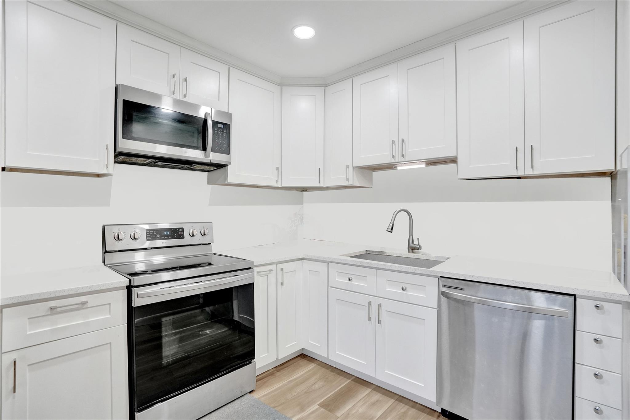 MEADOWS OF CRYSTAL LAKE - Residential