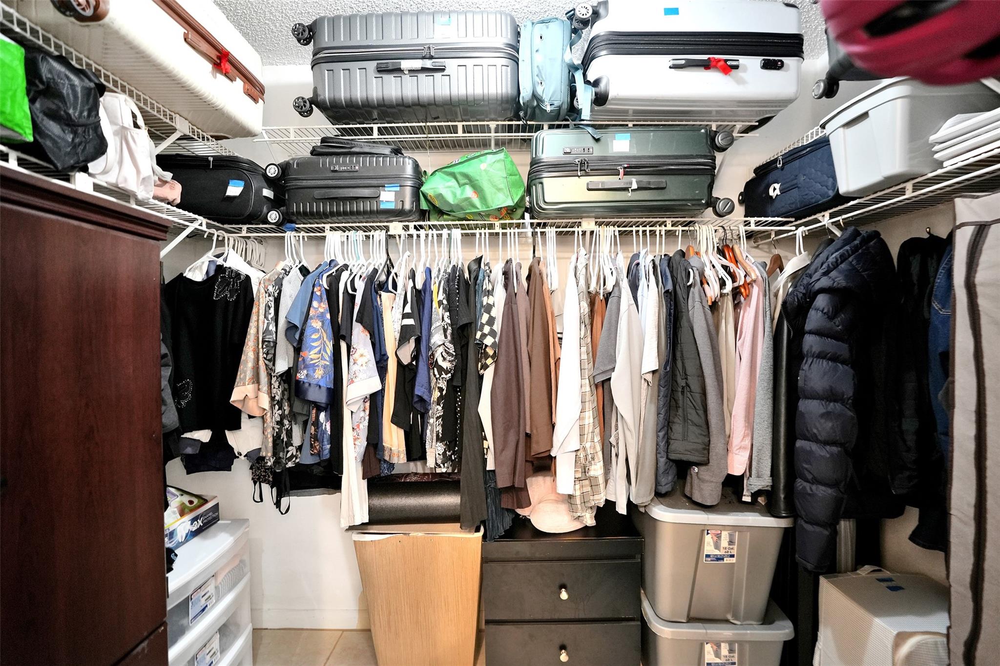 MEADOWS OF CRYSTAL LAKE - Residential