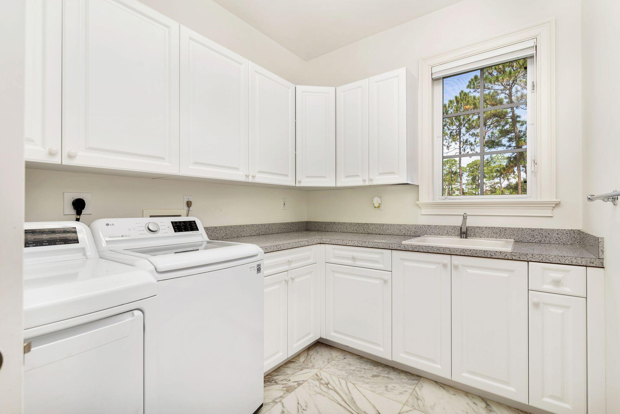 Caloosa - Residential