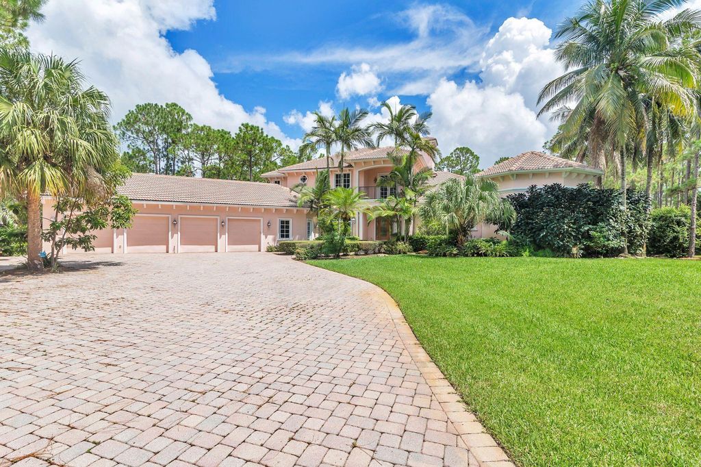 Photo of 14589 Crazy Horse Lane, Palm Beach Gardens, FL 33418 (MLS # R10915427)