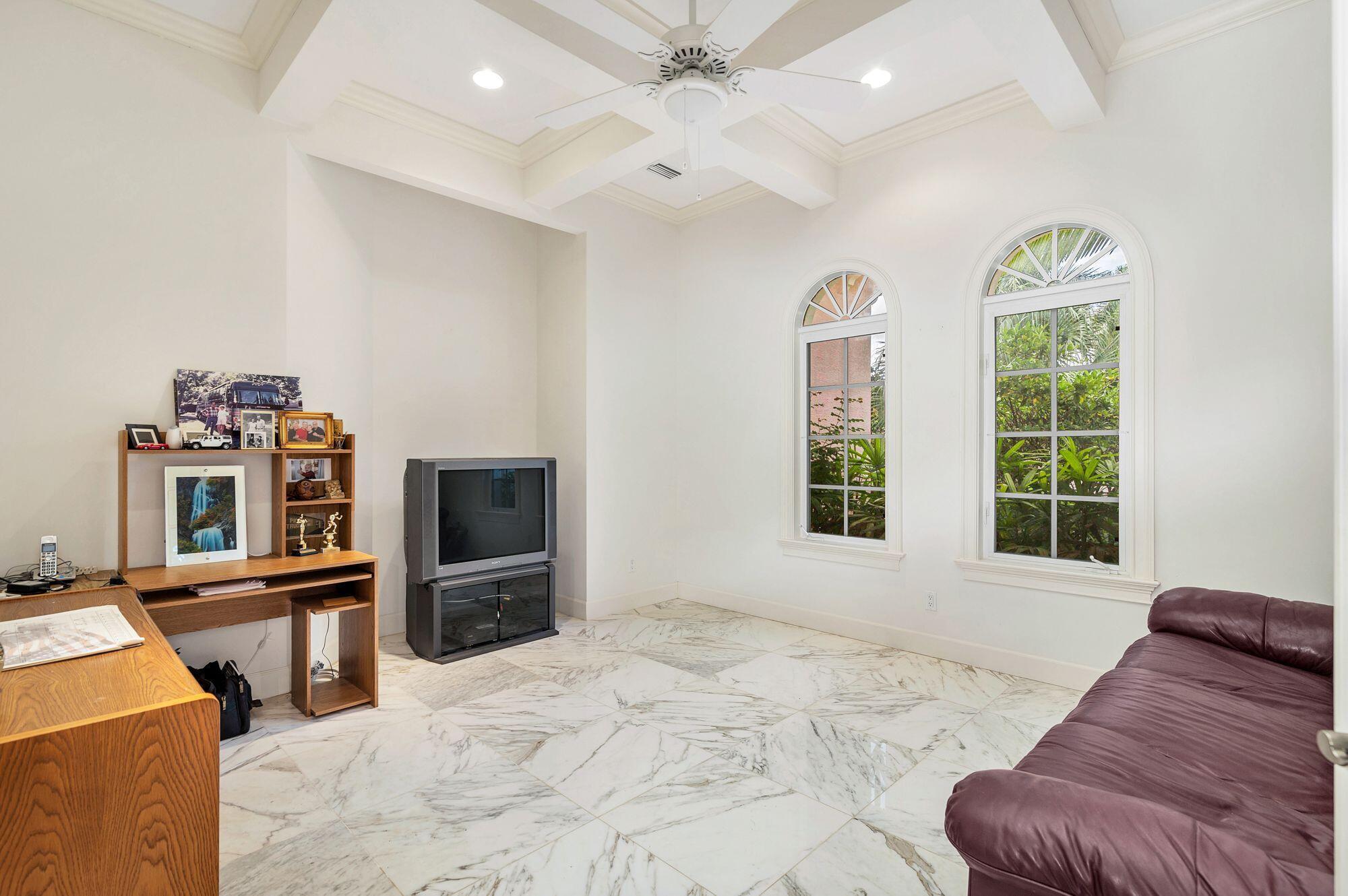 Caloosa - Residential