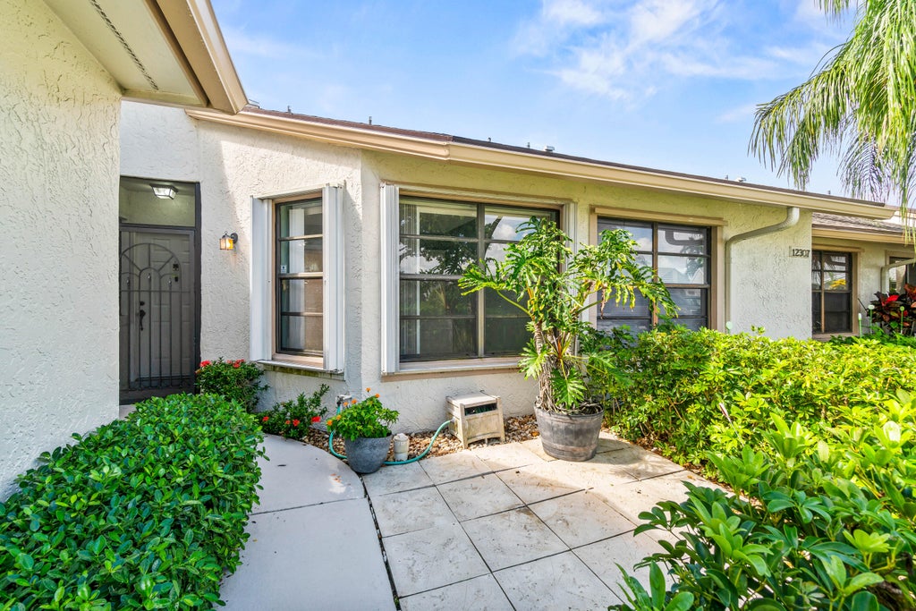 Photo of 12311 Forest Greens Drive, Boynton Beach, FL 33437 (MLS # R11126688)