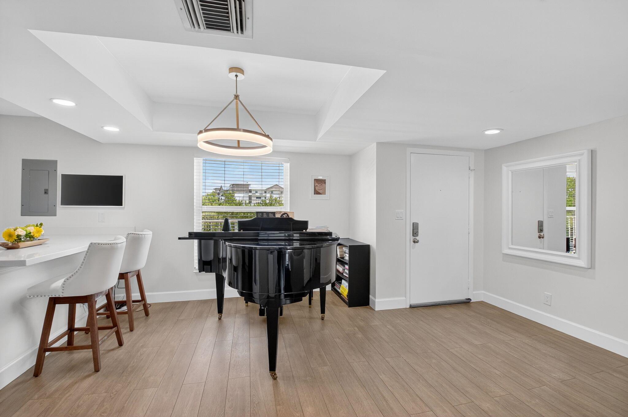 1 Harbourside Drive 4402