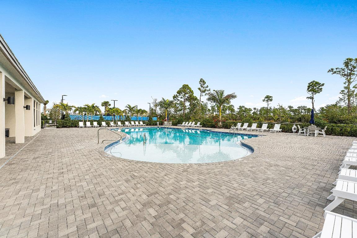 VERANDA ESTATES PHASE 1 - Residential