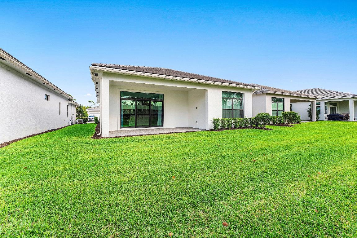 VERANDA ESTATES PHASE 1 - Residential