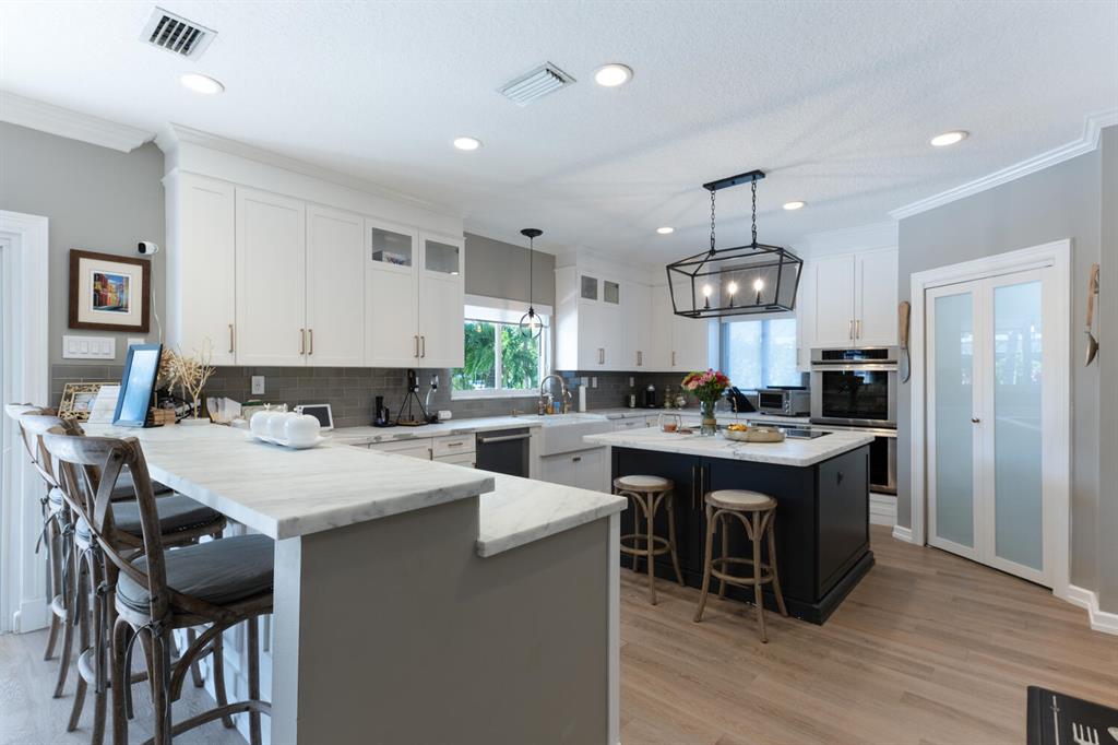 RIVERSIDE - Residential