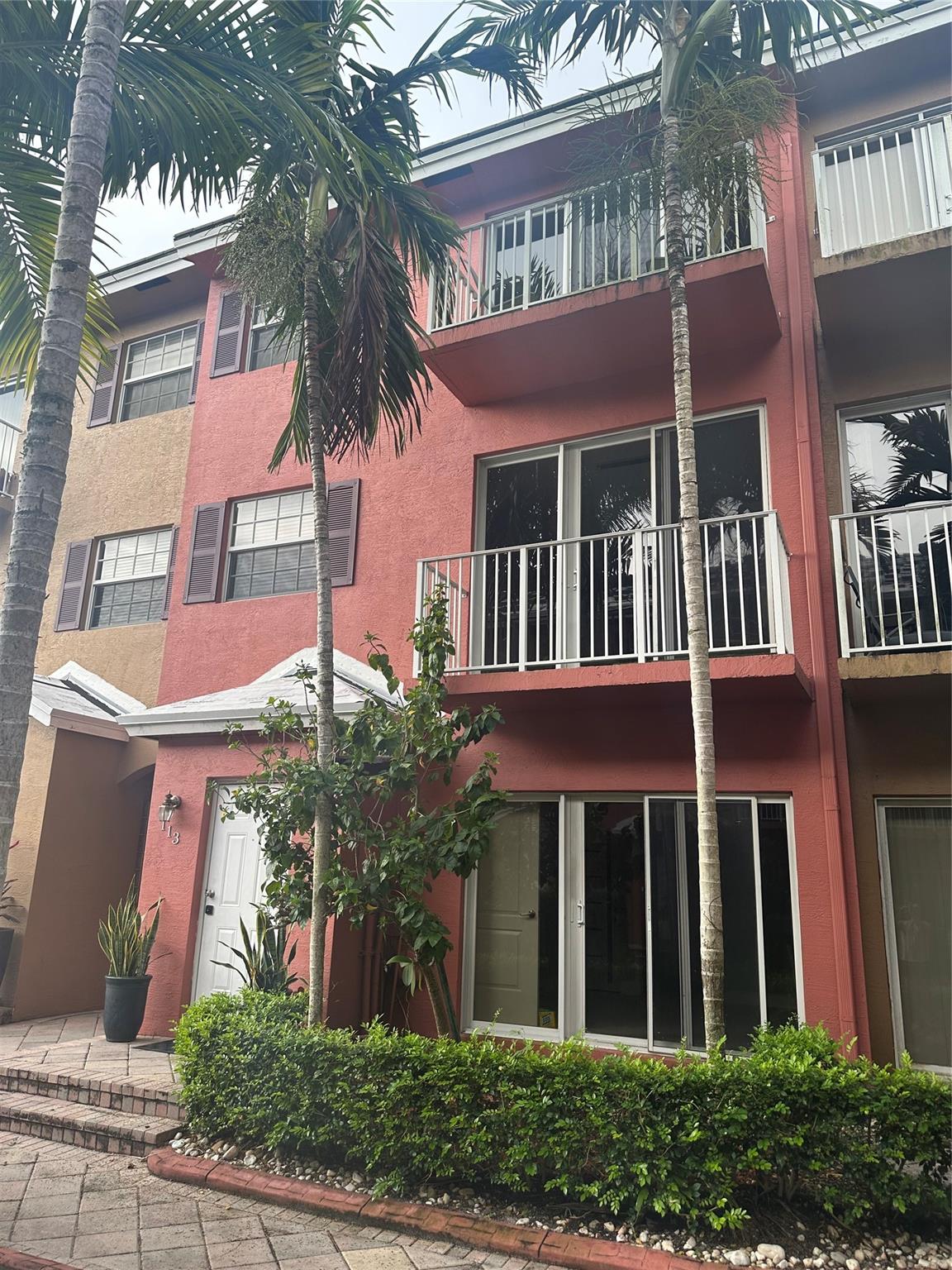 Highland Estates 15-65 B - Residential Lease