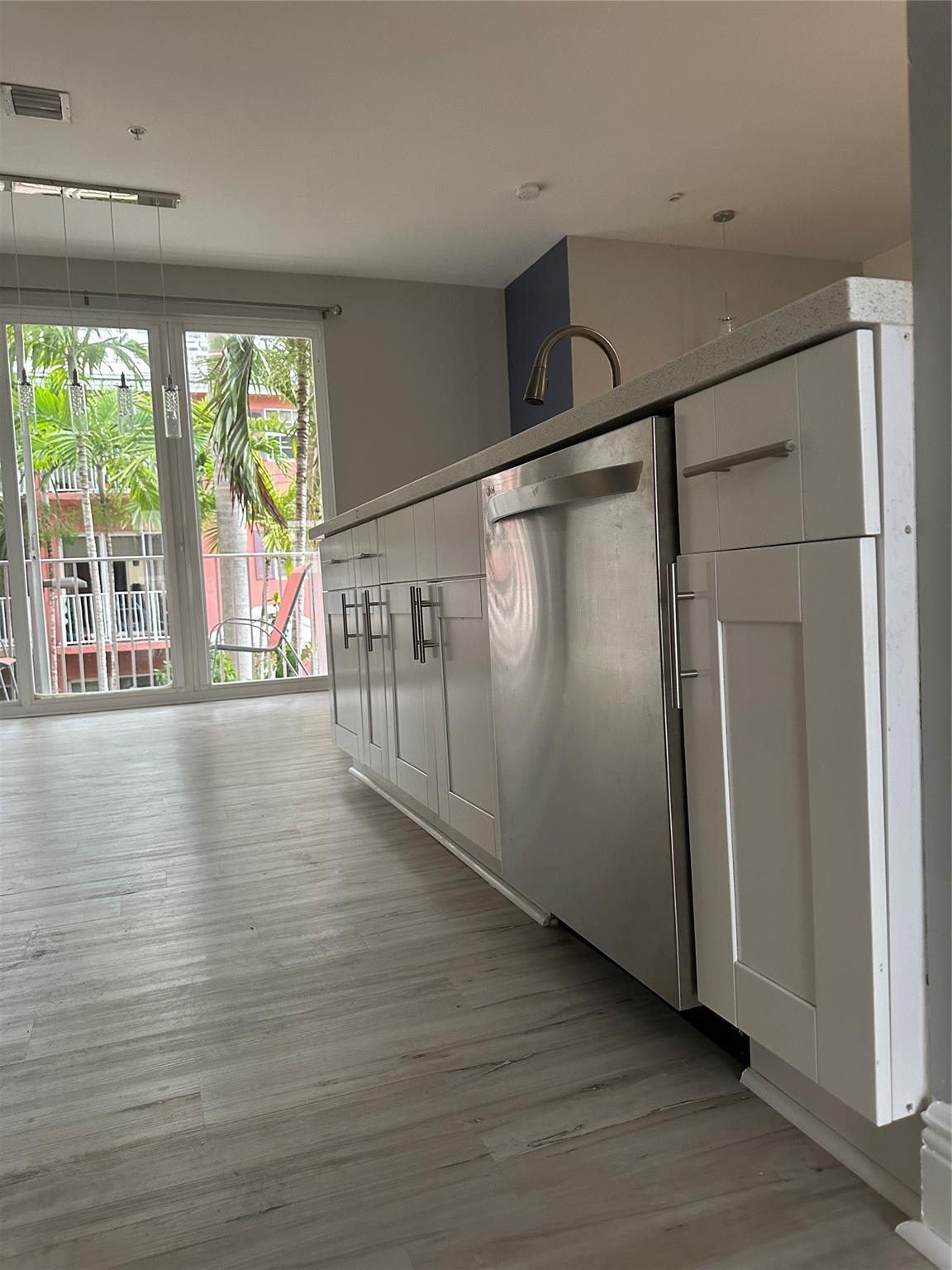 Highland Estates 15-65 B - Residential Lease