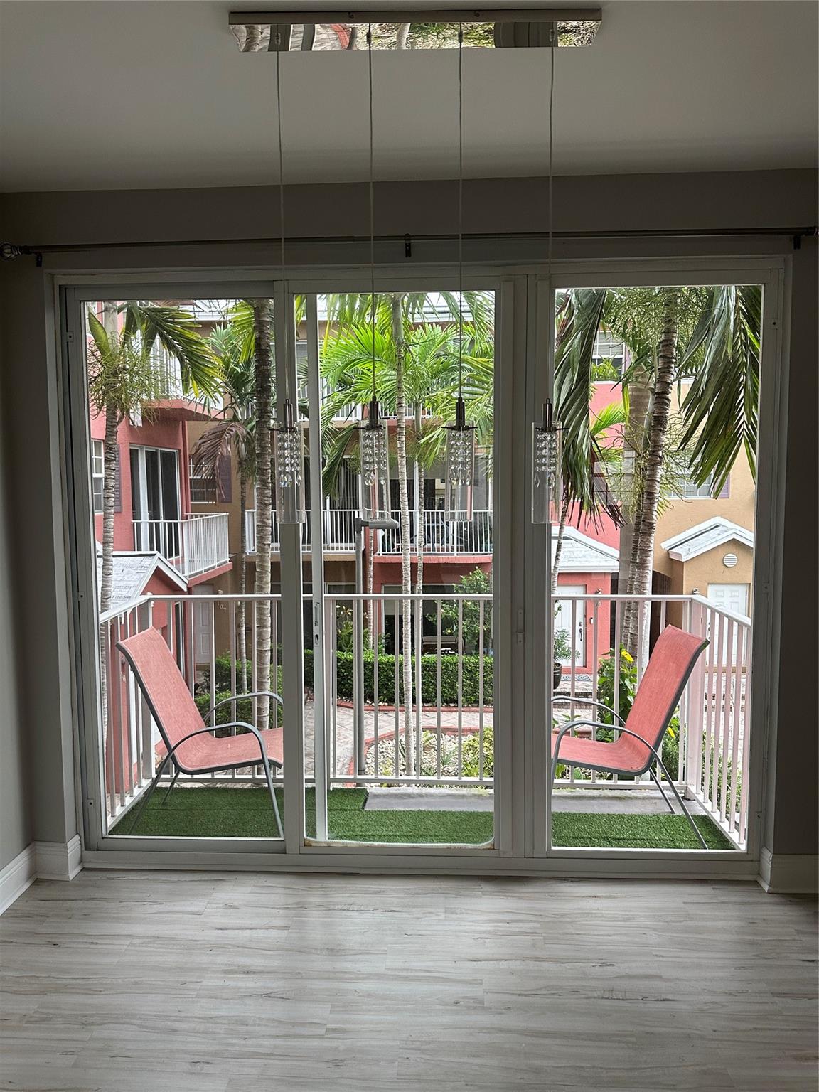 Highland Estates 15-65 B - Residential Lease