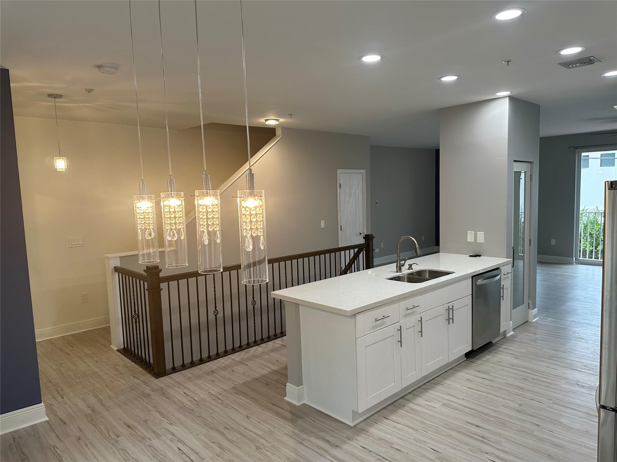 Highland Estates 15-65 B - Residential Lease