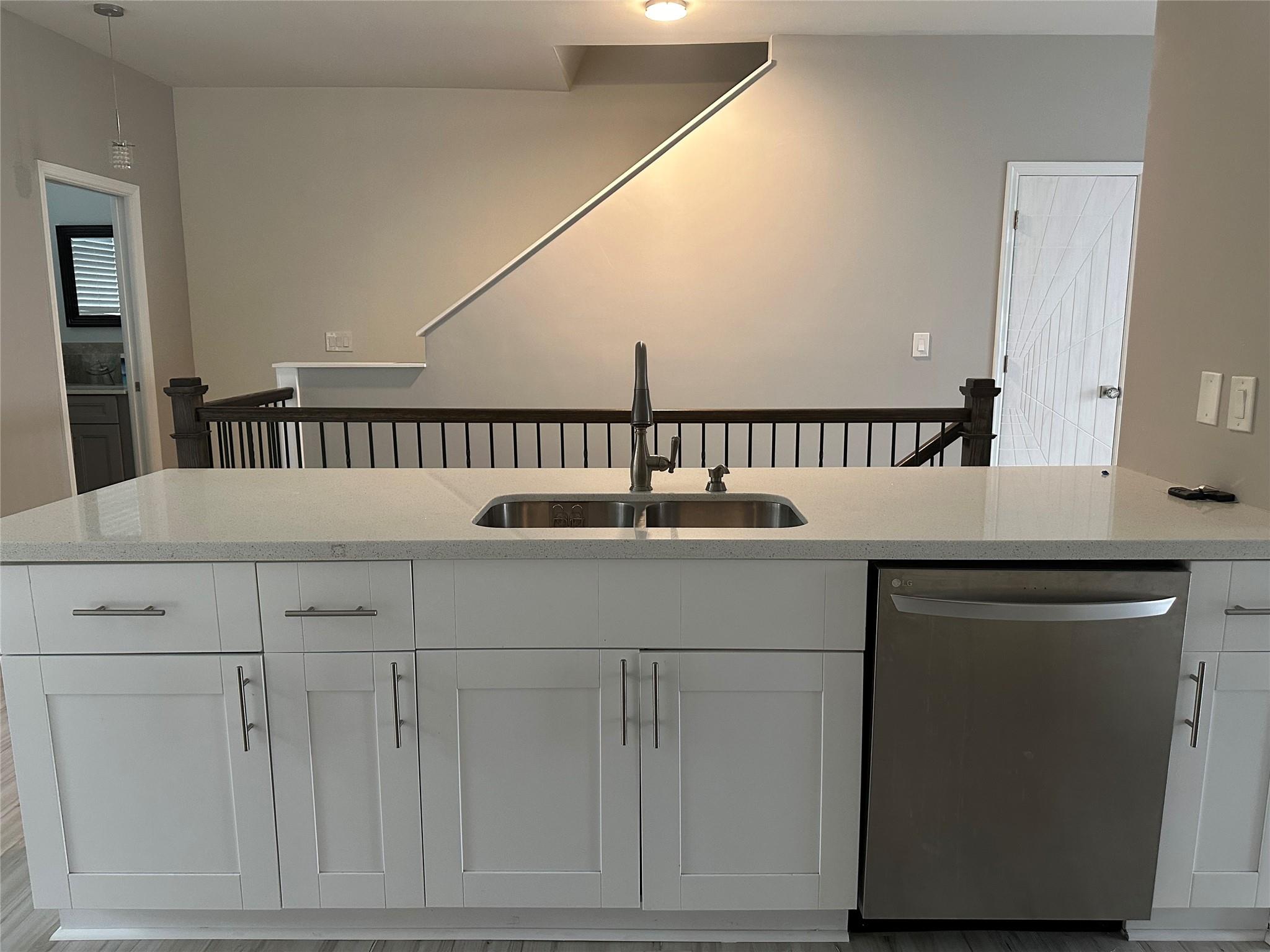 Highland Estates 15-65 B - Residential Lease