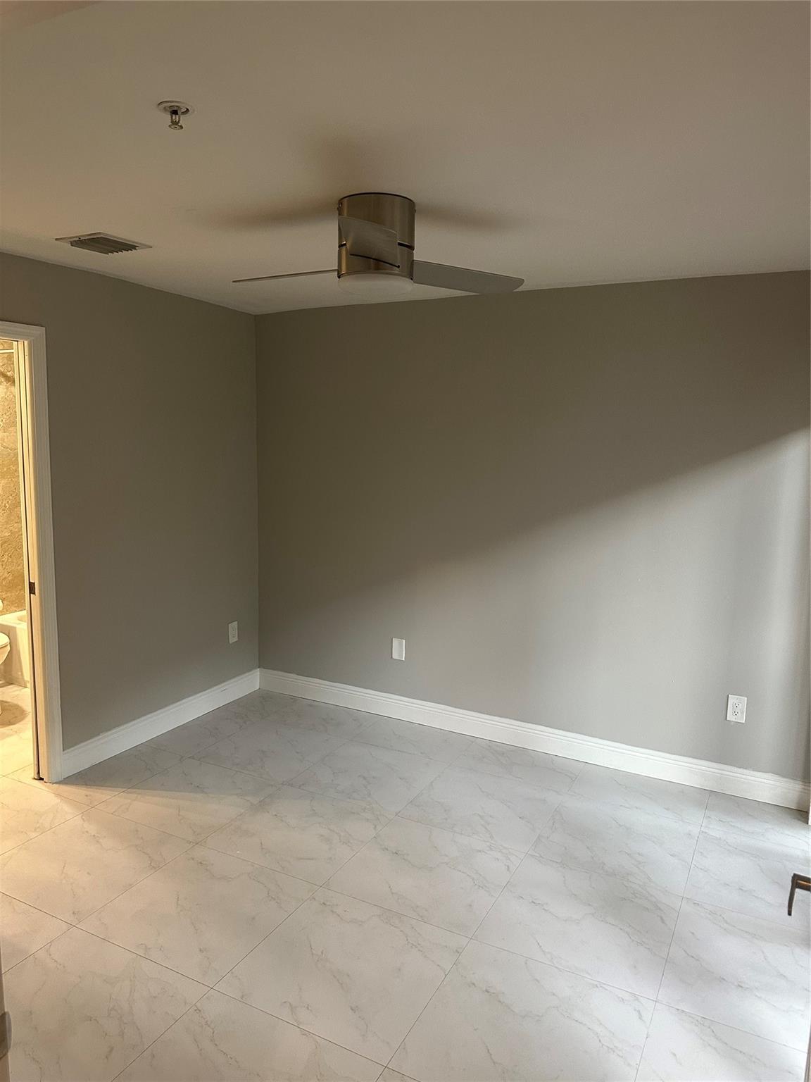 Highland Estates 15-65 B - Residential Lease