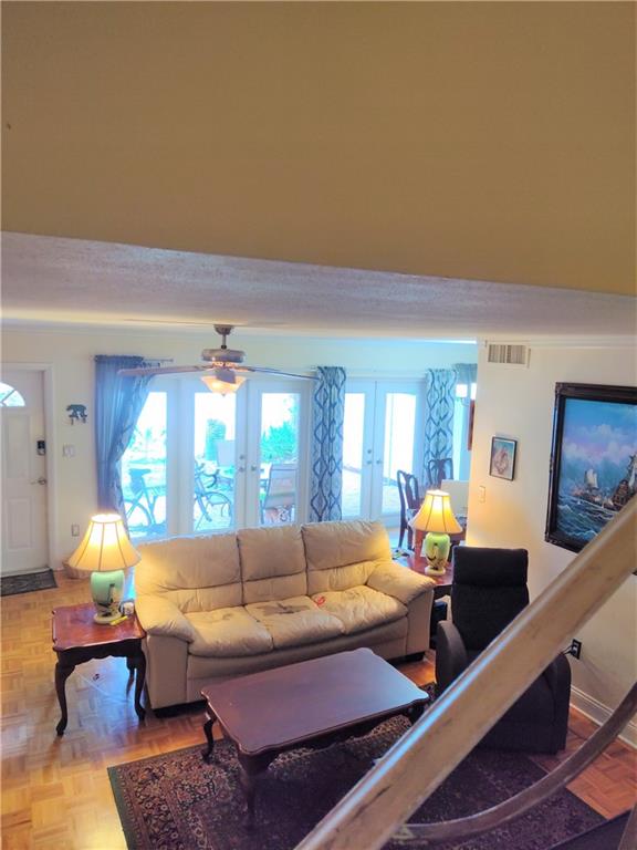 TownHouse isles - Residential