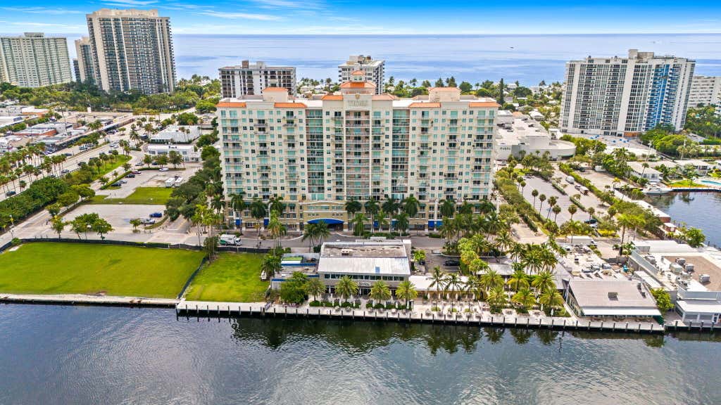 Photo of 3020 NE 32nd Avenue, Fort Lauderdale, FL (MLS # B26060558)