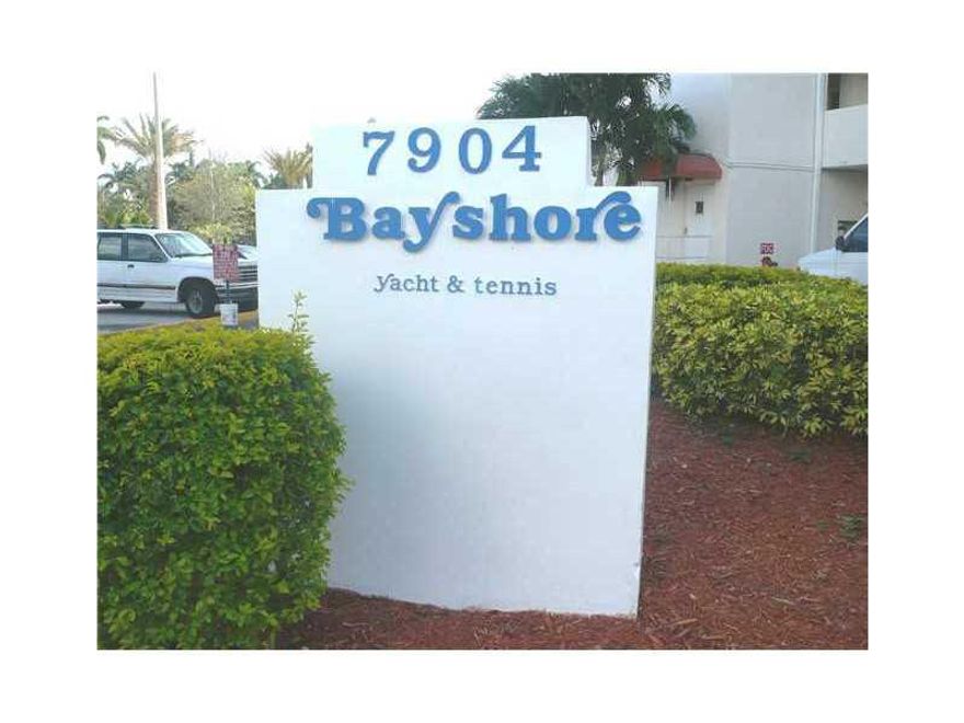 REMODELED STUDIO, freshly painted, new floors, new Stainless Steel Appliances, perfect condiitons ! Beautiful VIEWS of the Bay , Marina and Downtown Miami ! LOCATED IN THE HEART OF NORTH BAY VILLAGE. VERY SECURE BLDG, 24 HRS CONCIERGE. BEAUTIFUL POOL FACI NG THE BAY & TENNIS COURTS.. DONT MISS THIS OPPORTUNITY TO ENJOY THE MAGNIFICENT SUNSET VIEWS. You can rent a Boat at the Marina. you can also rent a dock for your boat. There are restaurants and mini market just by the building, walking distance.