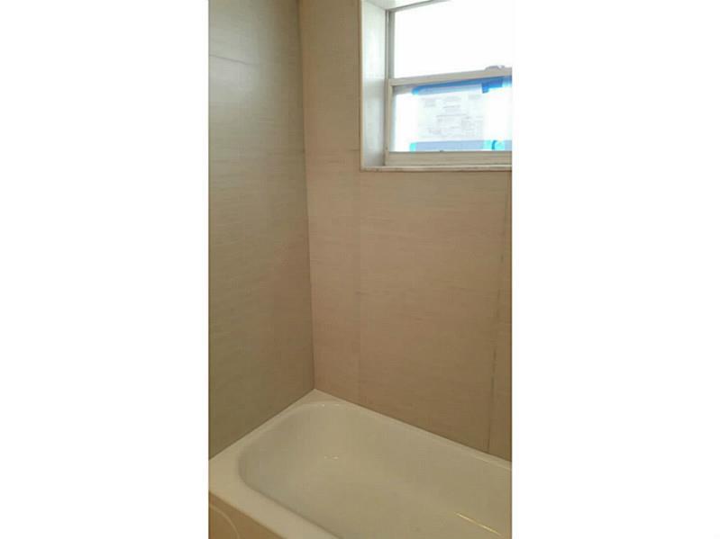 Bayshore Yatch & Tennis - Residential Lease