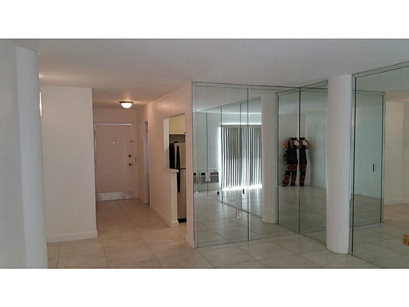 Bayshore Yatch & Tennis - Residential Lease