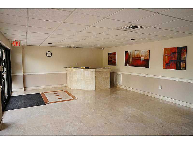 Bayshore Yatch & Tennis - Residential Lease