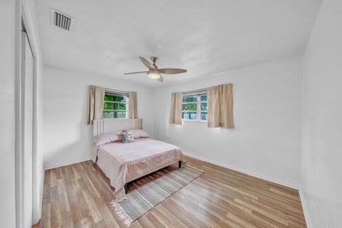Tiny photo for 6030 SW 8TH Court, Plantation, FL 33317 (MLS # B26087095)