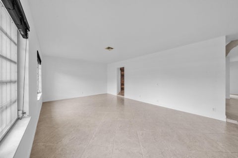 Tiny photo for 6030 SW 8TH Court, Plantation, FL 33317 (MLS # B26087095)