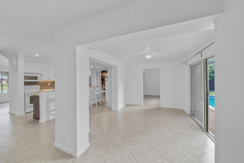 Tiny photo for 6030 SW 8TH Court, Plantation, FL 33317 (MLS # B26087095)