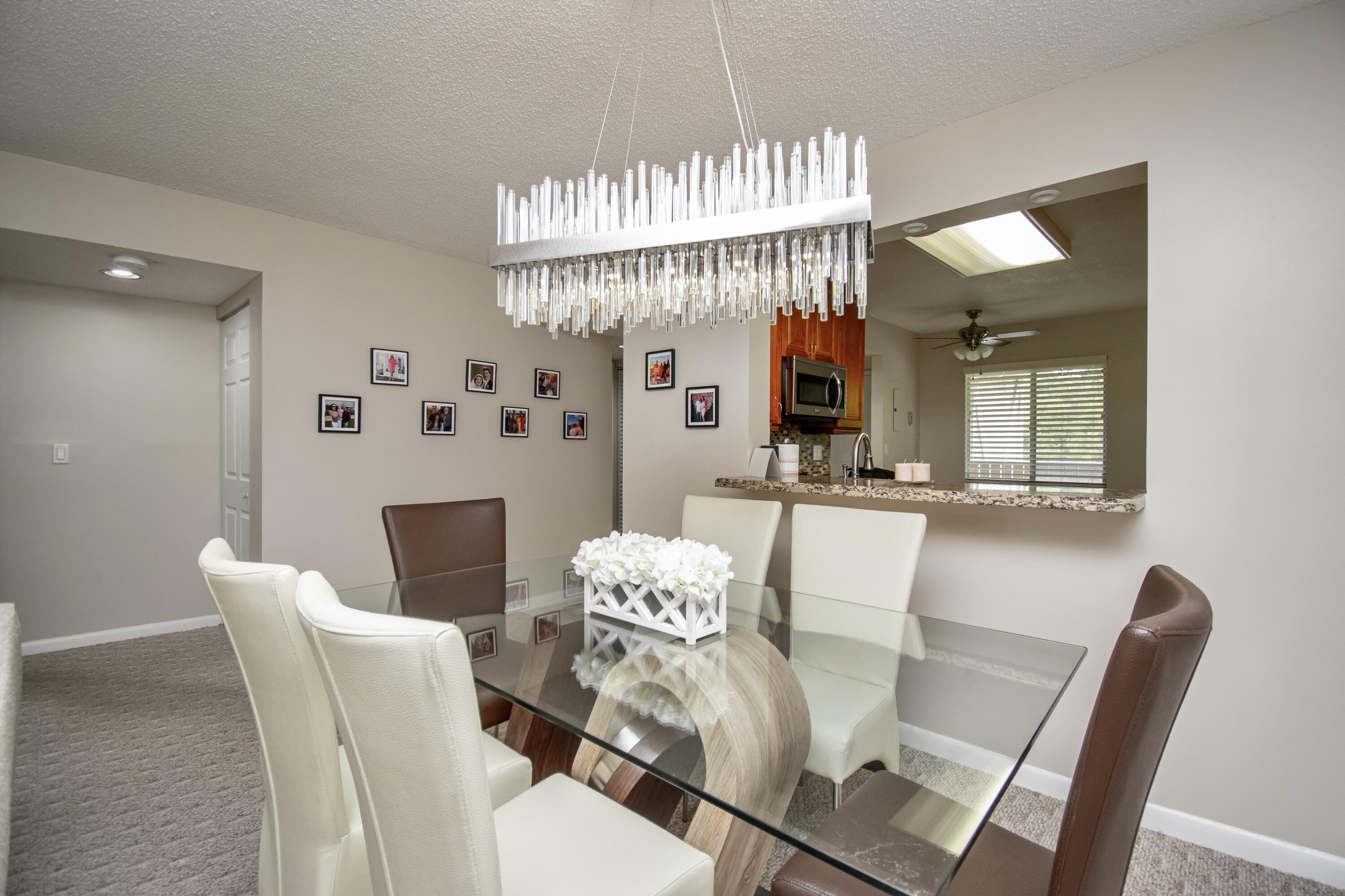 HUNTINGTON LAKES SEC THREE CONDOS - Residential