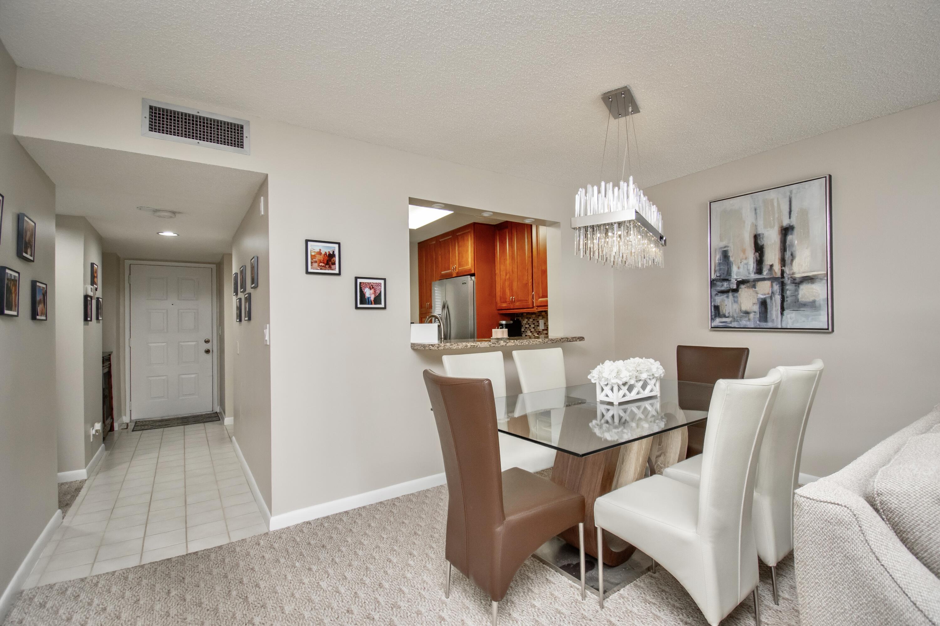 HUNTINGTON LAKES SEC THREE CONDOS - Residential