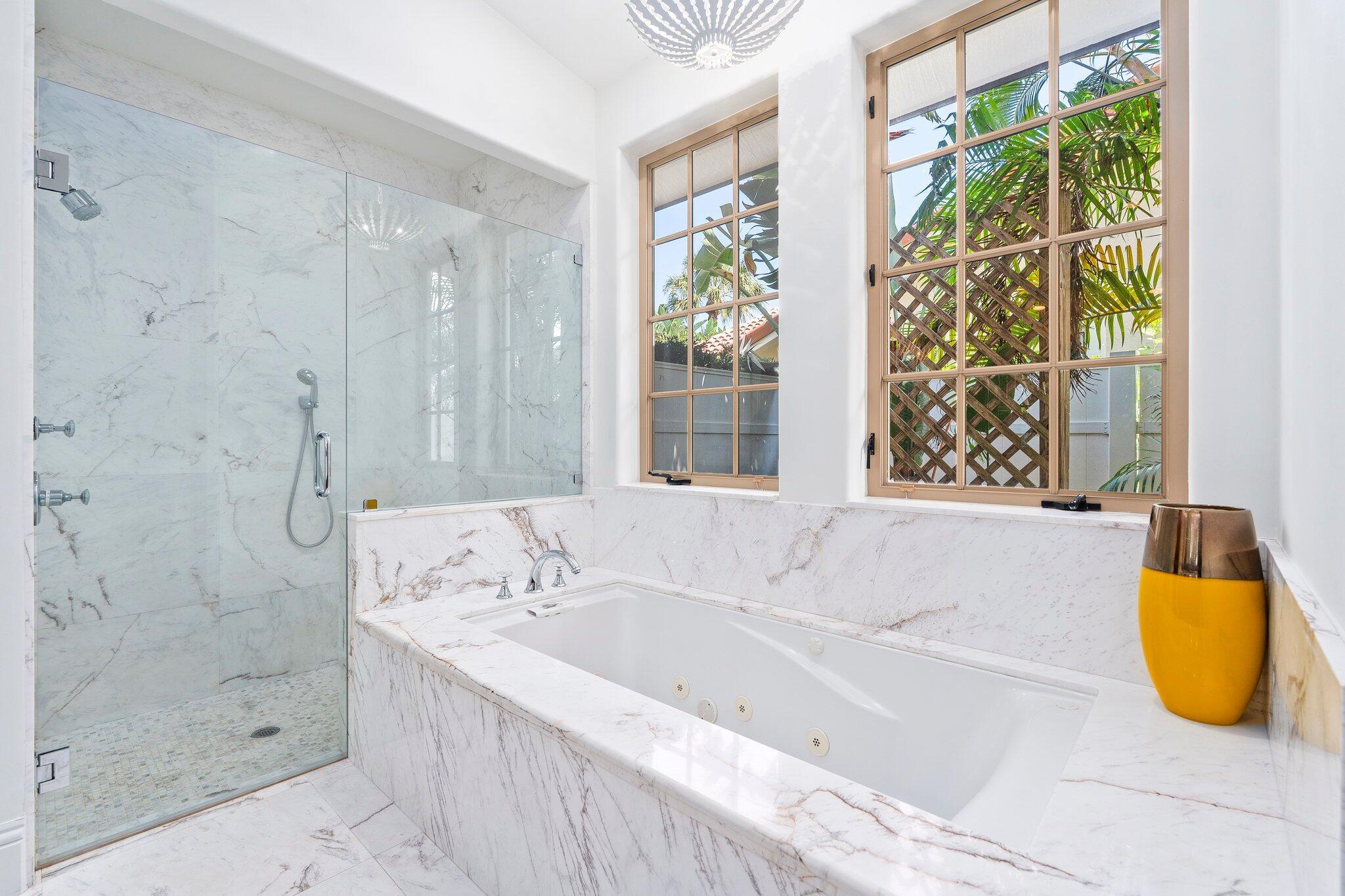 INTRACOASTAL PARK - Residential