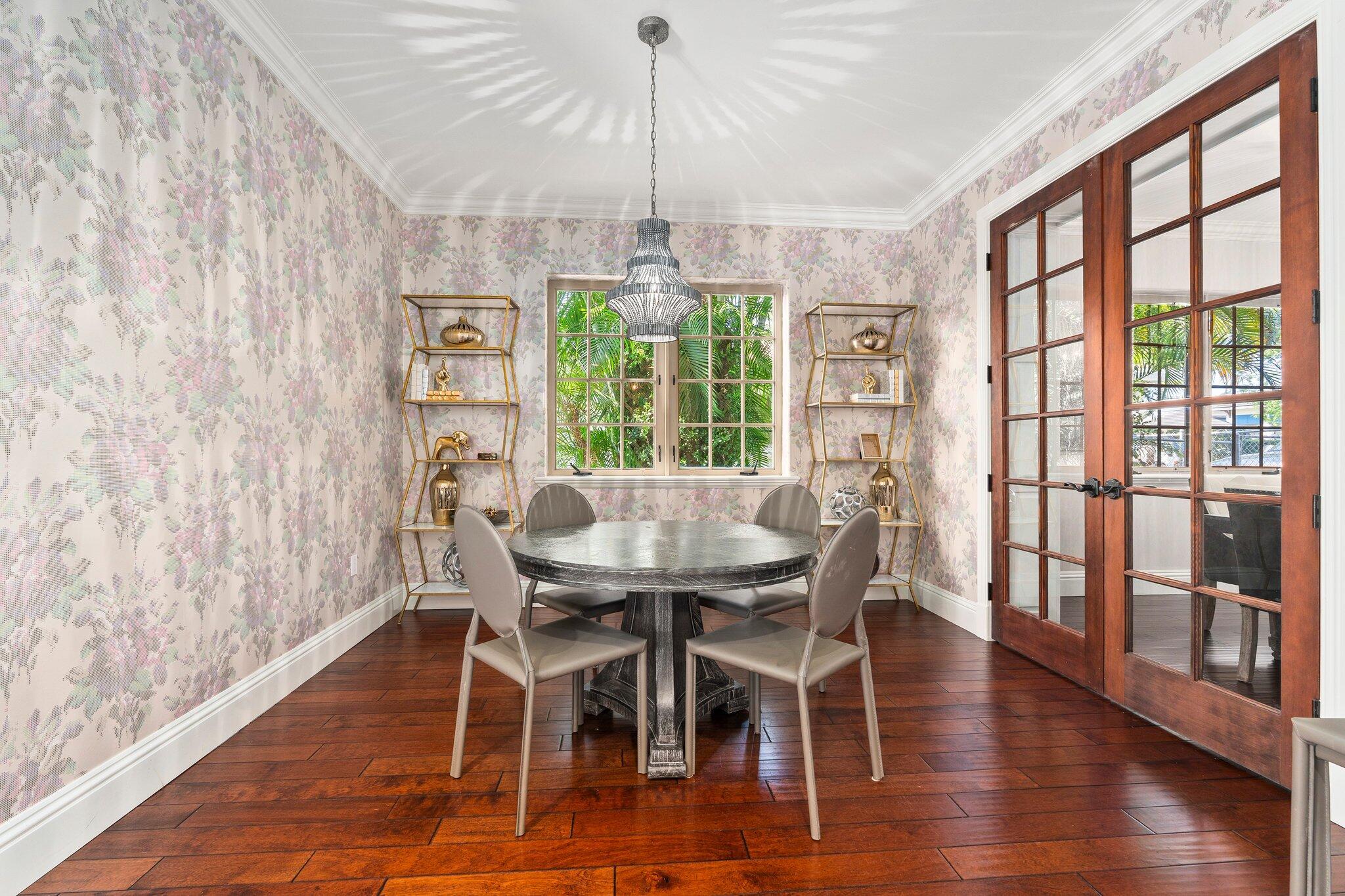 INTRACOASTAL PARK - Residential