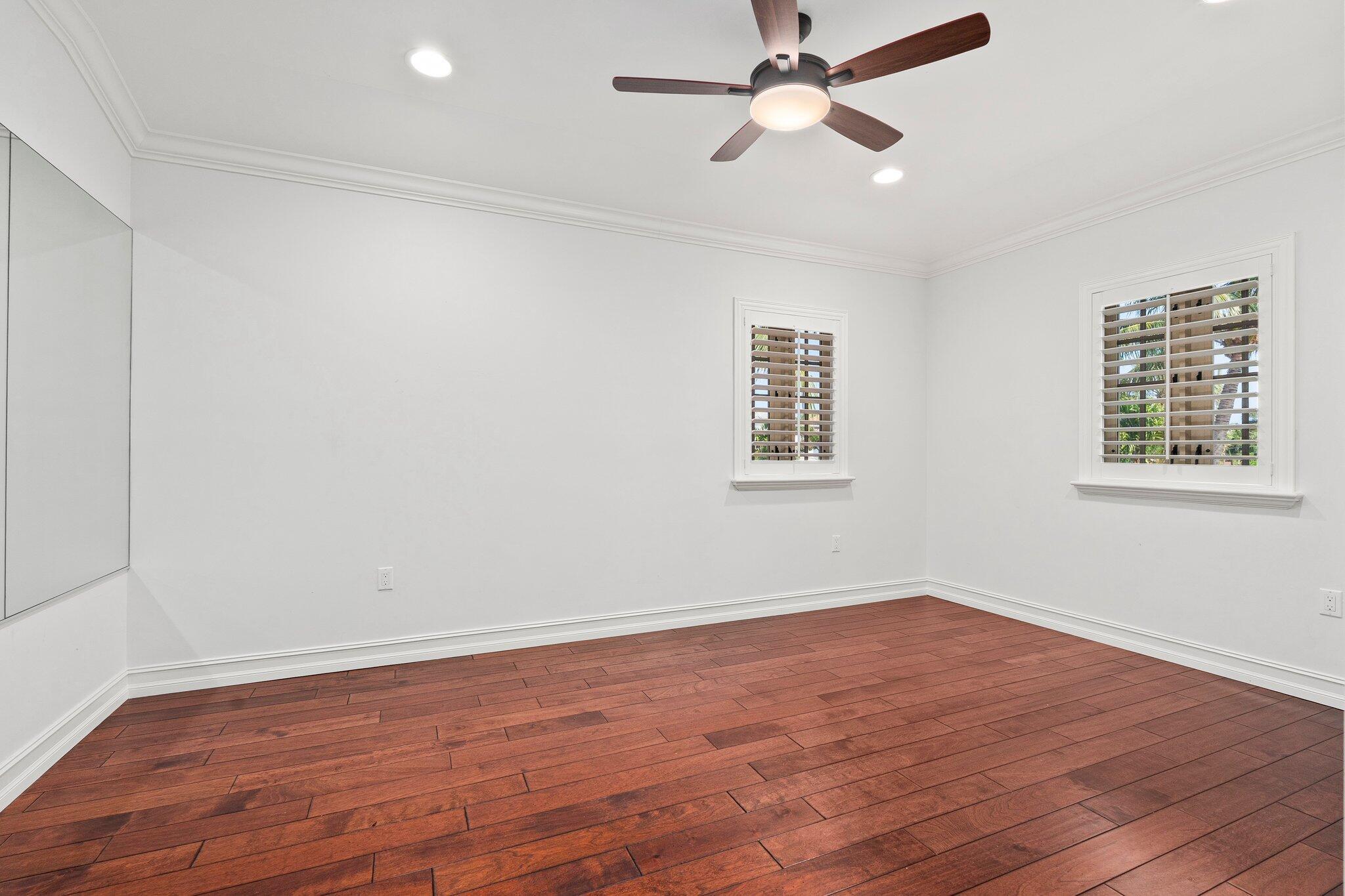 INTRACOASTAL PARK - Residential