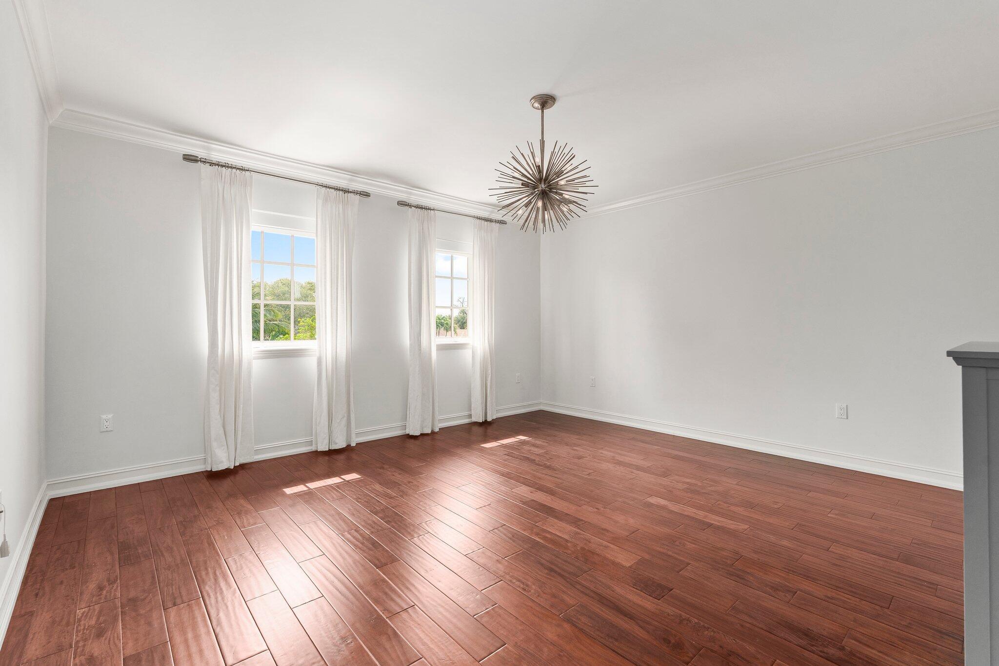 INTRACOASTAL PARK - Residential