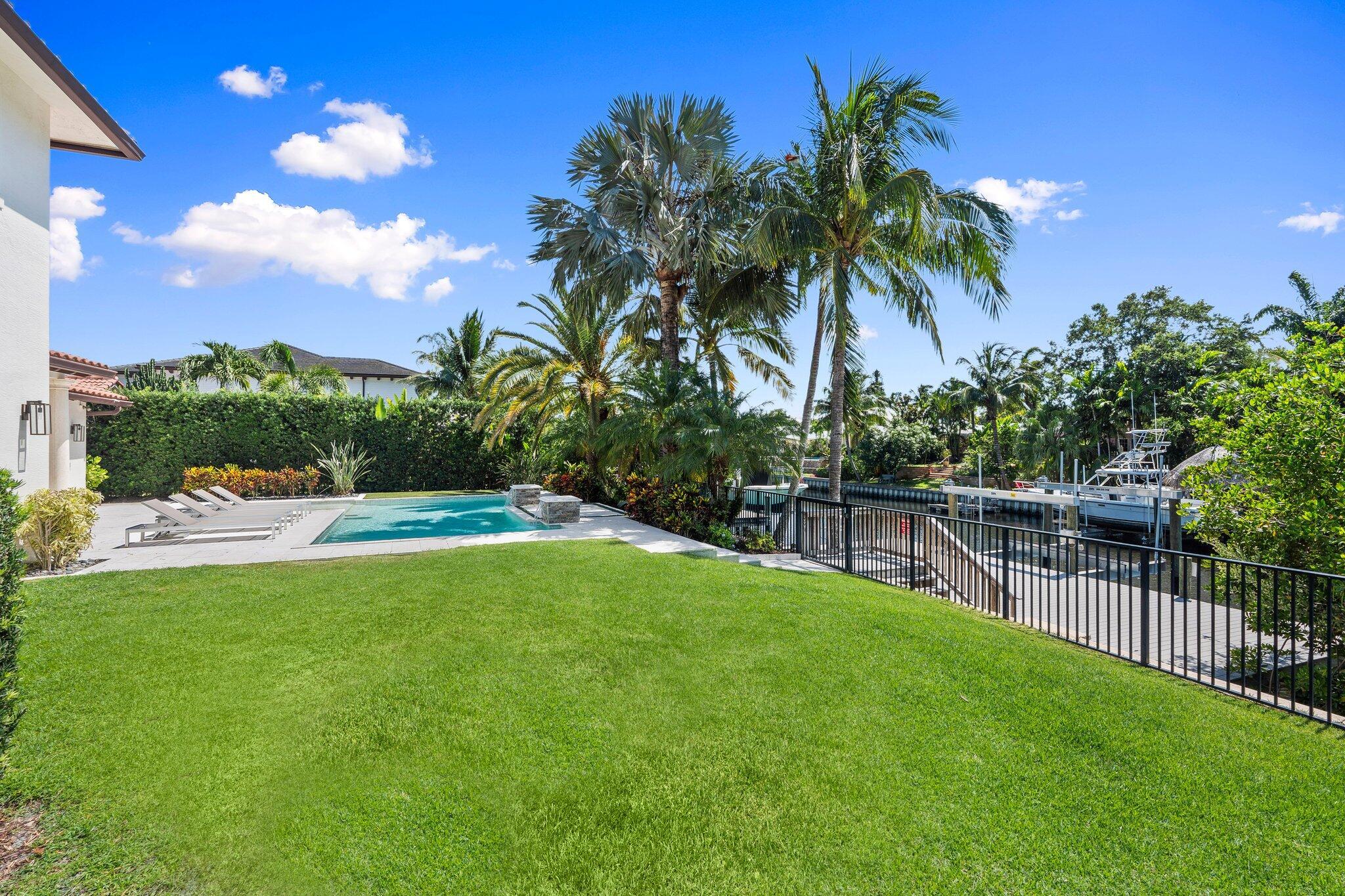 INTRACOASTAL PARK - Residential