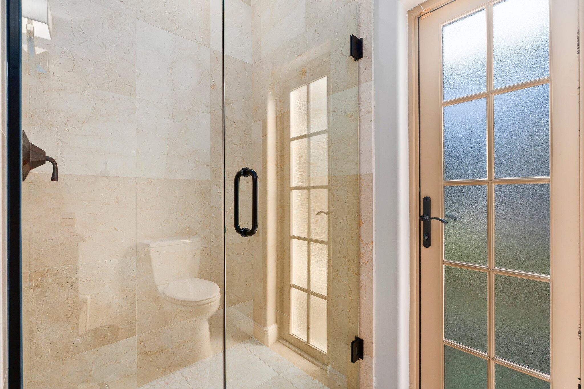 INTRACOASTAL PARK - Residential