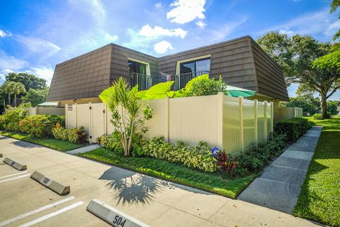 8025 80th Way West Palm Beach FL 33407