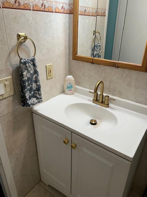 CROSS FOX CONDO - Residential