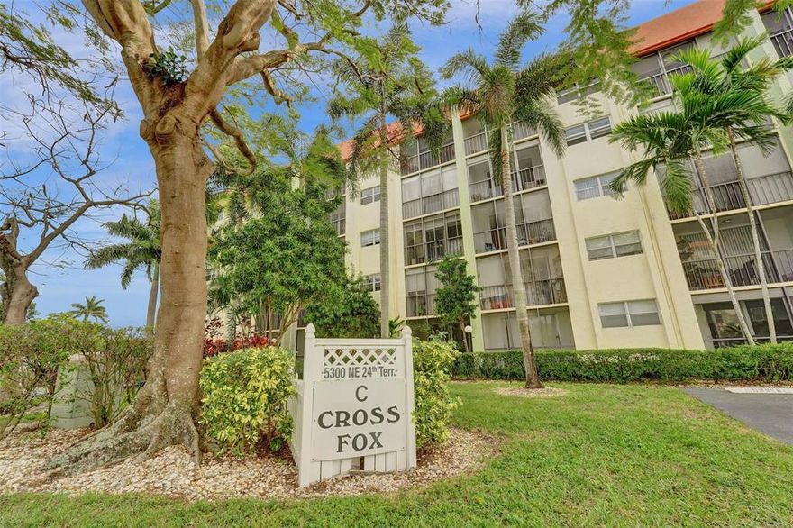 Tropical Oasis in prime location at Crossfox Condo, east of Federal Highway. Spacious  light  updated 1bedroom 1 1/2 baths. Close to beaches, shopping and restaurants. Association is financially stable, with reserves and no assessments at this point. Hurricane impact windows for safety and peace of mind. Laminate flooring throughout. New hot water heater. Ac installed in 2018. Screened in patio with beautiful views. Bar area with stools.
