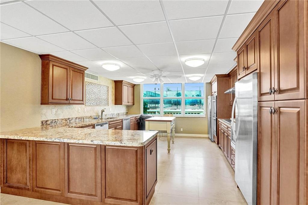 Sea Ranch Lakes North - Residential