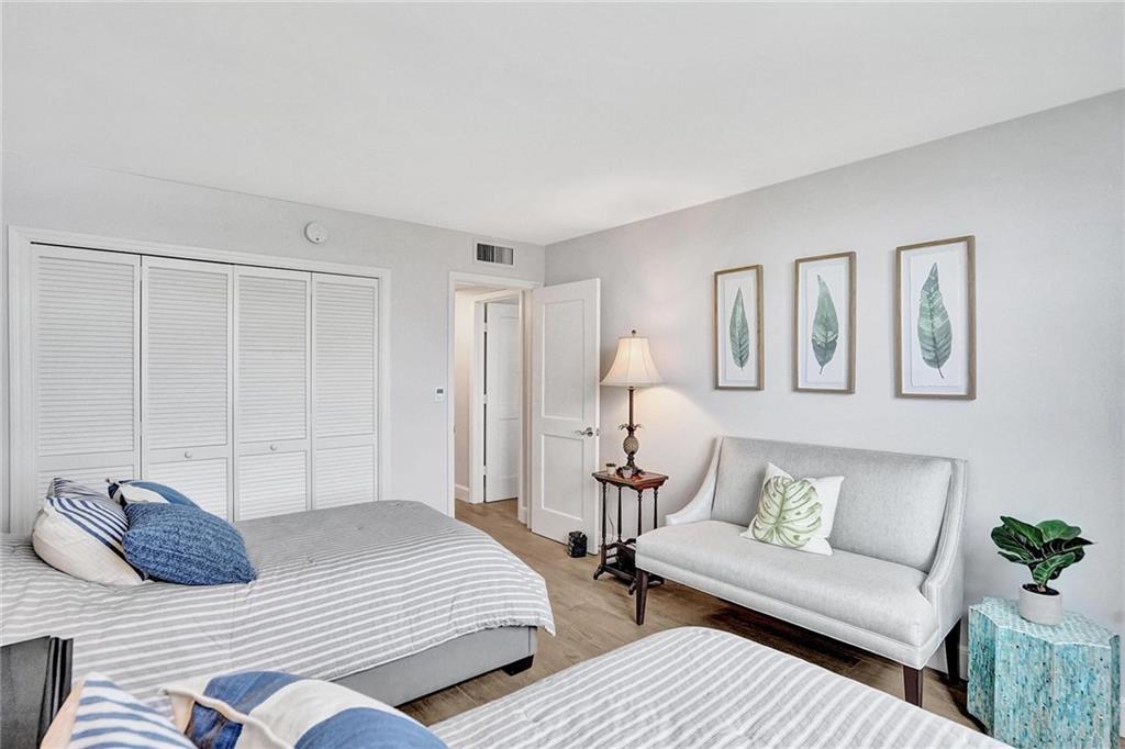 Sea Ranch Lakes North - Residential